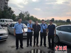 云南石林警方抓获一名公安部A级通缉逃犯